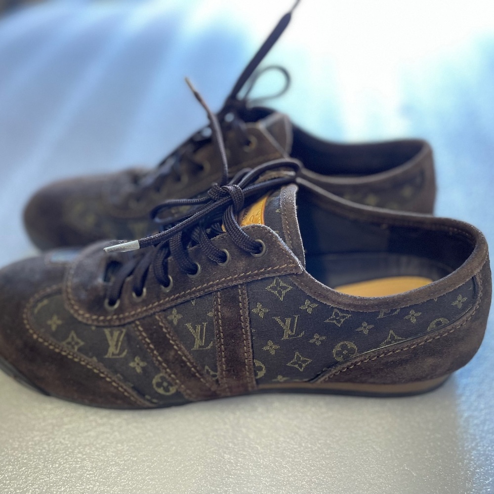 Louis Vuitton Brown Suede And Monogram Mini Canvas Low Top Sneaker - Size US 7.5